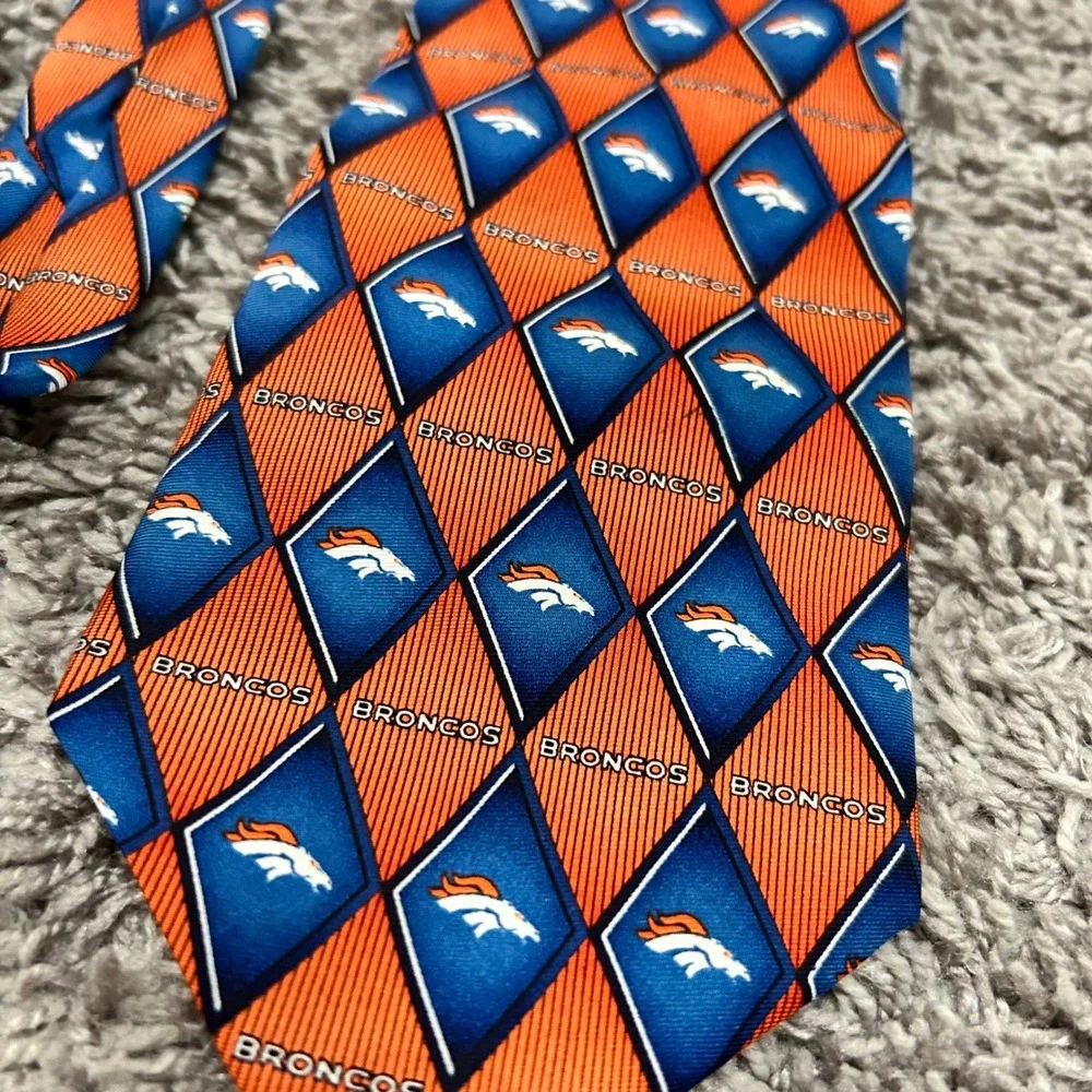 NFL Denver Broncos Mens Silk Necktie Orange Blue Diamond Logo‎ Pattern Tie